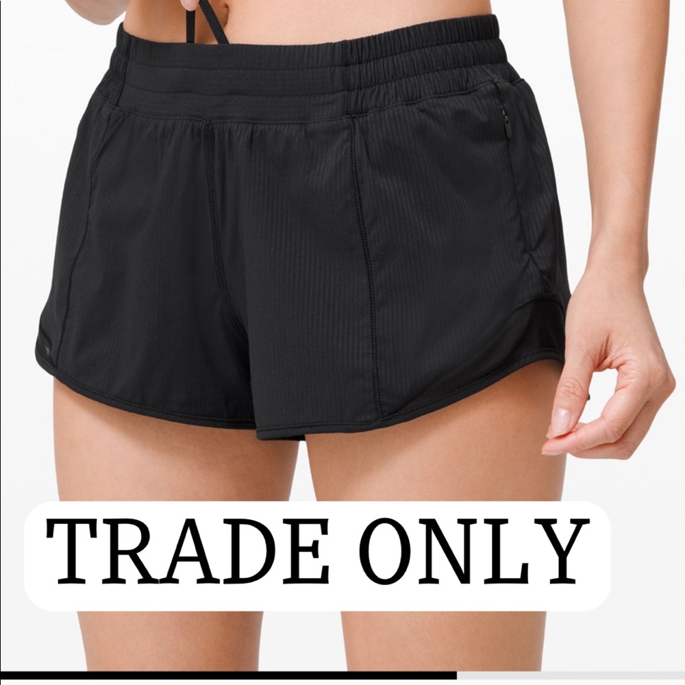 TRADE GREY AND BLACK HOTTY HOT SHORTS 2.5 SIZE 2